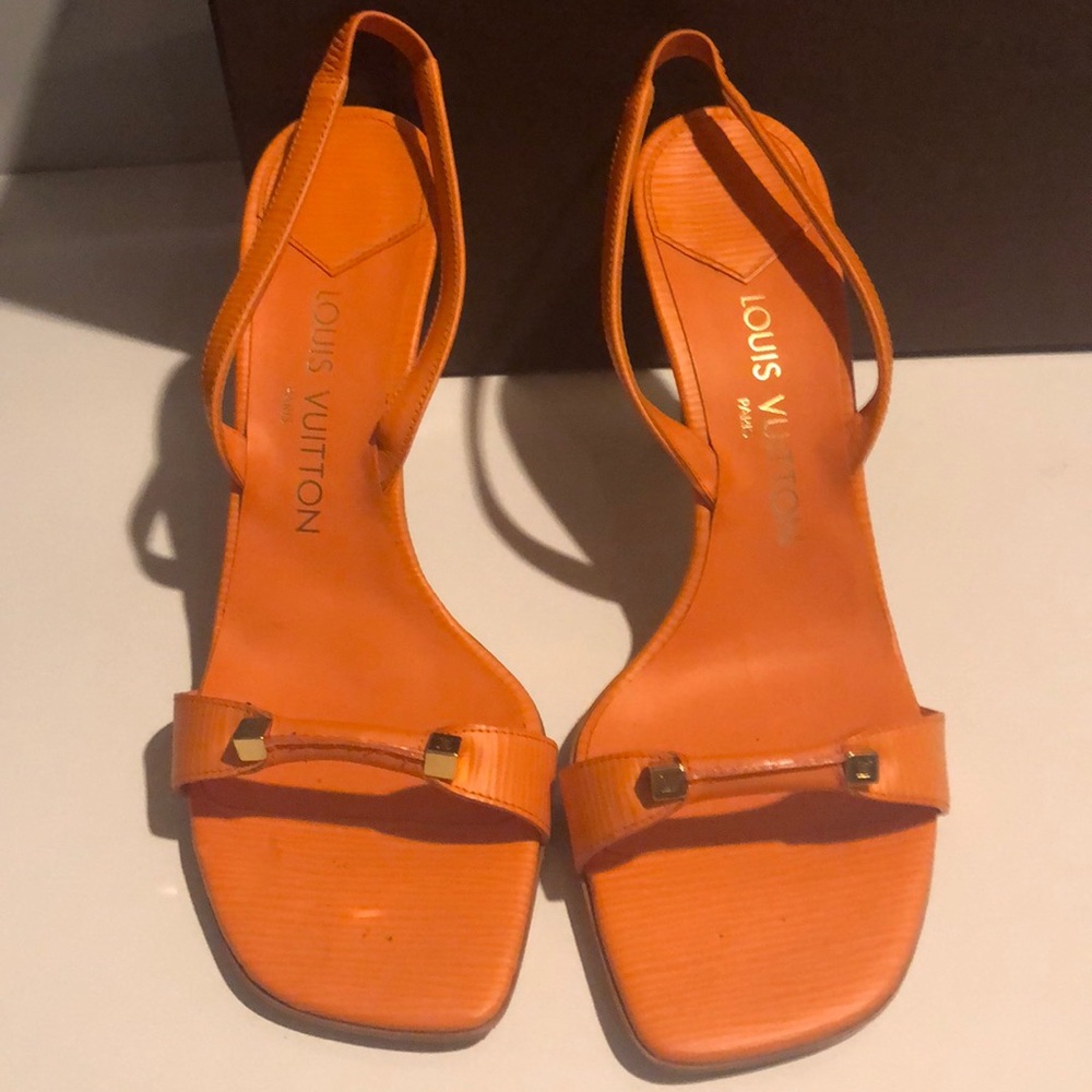 Louis Vuitton heels - Picture 2 of 8